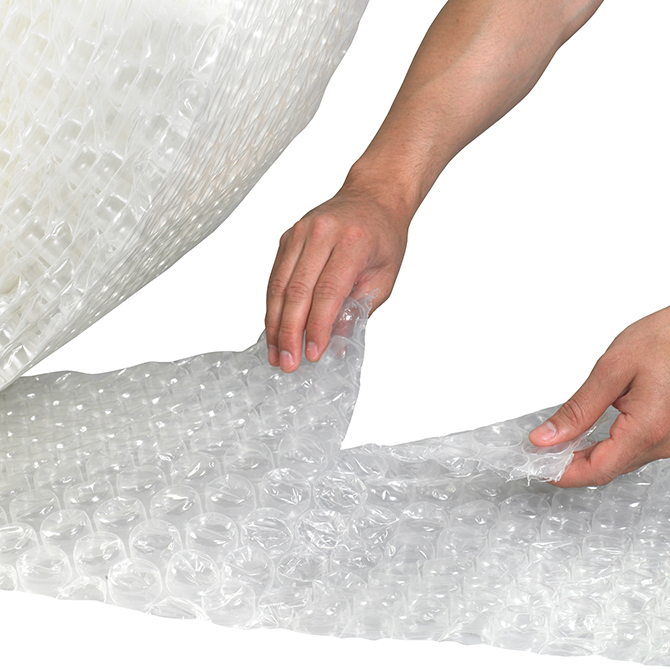 1/2" - 48" X 250 FT. - Air Bubble, 12" Perf